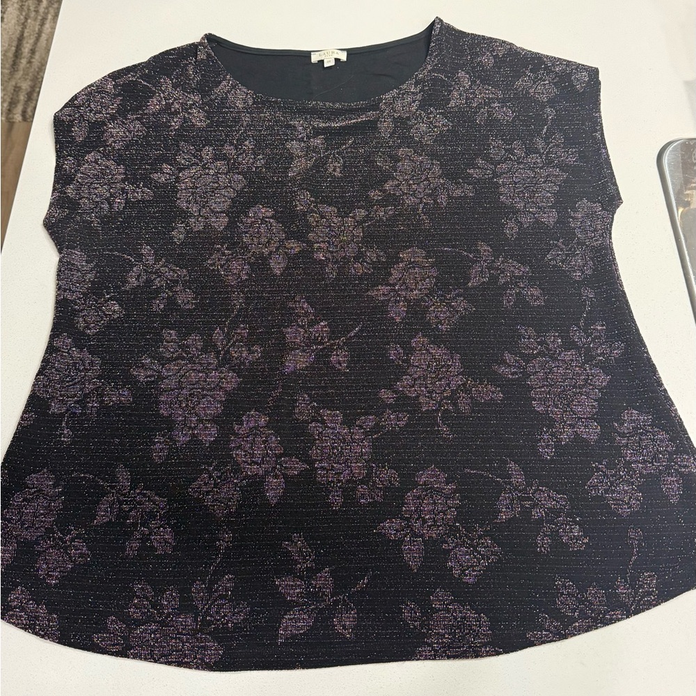 Chic Floral Women's Blouse in Black and Purple